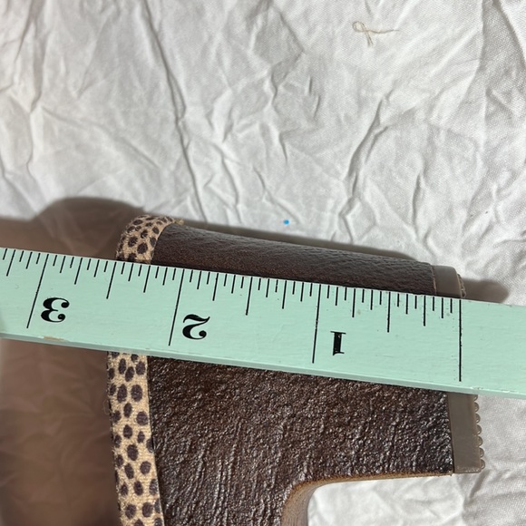 NWOT REPORT LEOPARD PRINT CLOGS SIZE 8 - Picture 7 of 7